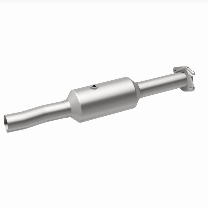 MagnaFlow OEM-Grade Direct-Fit Catalytic Converter - Ford F-350 Super Duty 2009-2010 6.8L - Underbody, view 32