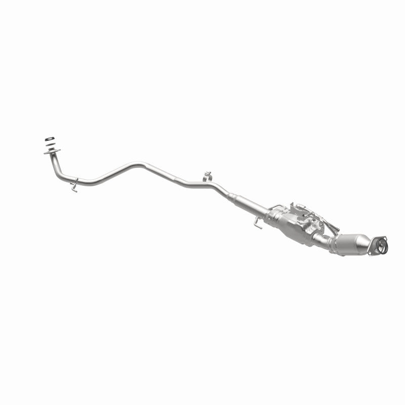MagnaFlow OEM-Grade Direct-Fit Catalytic Converter - Toyota Prius C 2012-2013 1.5L - Underbody, view 15