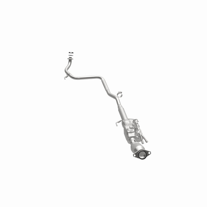 MagnaFlow OEM-Grade Direct-Fit Catalytic Converter - Toyota Prius C 2012-2013 1.5L - Underbody, view 19