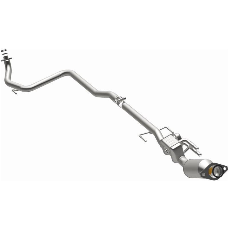 MagnaFlow OEM-Grade Direct-Fit Catalytic Converter - Toyota Prius C 2012-2013 1.5L - Underbody, view 26