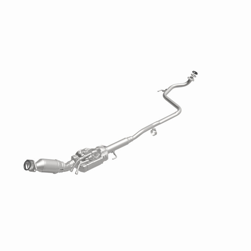 MagnaFlow OEM-Grade Direct-Fit Catalytic Converter - Toyota Prius C 2012-2013 1.5L - Underbody, view 32
