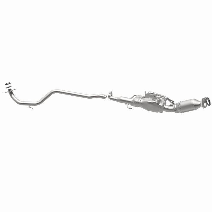 MagnaFlow OEM-Grade Direct-Fit Catalytic Converter - Toyota Prius C 2014-2019 1.5L - Underbody, view 11