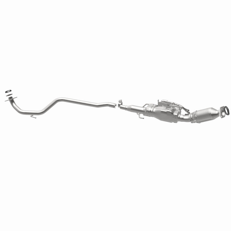 MagnaFlow OEM-Grade Direct-Fit Catalytic Converter - Toyota Prius C 2014-2019 1.5L - Underbody, view 11
