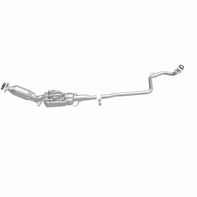MagnaFlow OEM-Grade Direct-Fit Catalytic Converter - Toyota Prius C 2014-2019 1.5L - Underbody, view 5