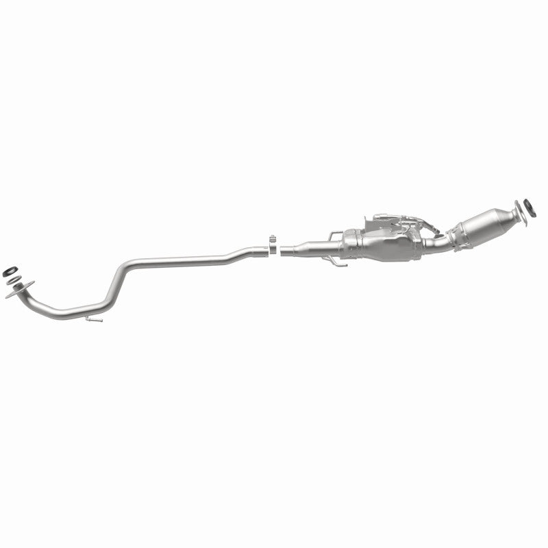 MagnaFlow OEM-Grade Direct-Fit Catalytic Converter - Toyota Prius C 2014-2019 1.5L - Underbody, view 6