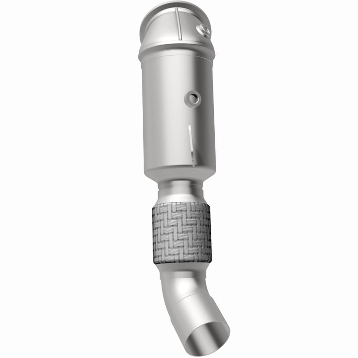 MagnaFlow OEM Grade Direct-Fit Catalytic Converter - BMW X5 / X3 2018-2024 - Front Underbody, view 24