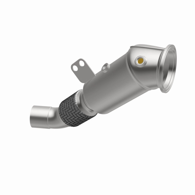 MagnaFlow OEM Grade Direct-Fit Catalytic Converter - BMW X5 / X3 2018-2024 - Front Underbody, view 4
