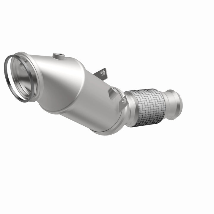 MagnaFlow OEM-Grade Direct-Fit Catalytic Converter - BMW 330i 430i 530e X3 2017-2024 2.0L, 360 degree view