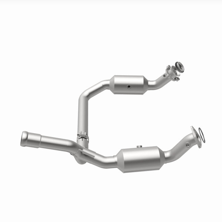 MagnaFlow OEM-Grade Direct-Fit Catalytic Converter - Chevrolet Silverado 1500 2019-2023 4.3L - Underbody, view 12