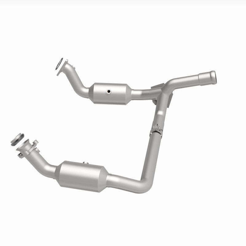 MagnaFlow OEM-Grade Direct-Fit Catalytic Converter - Chevrolet Silverado 1500 2019-2023 4.3L - Underbody, view 20