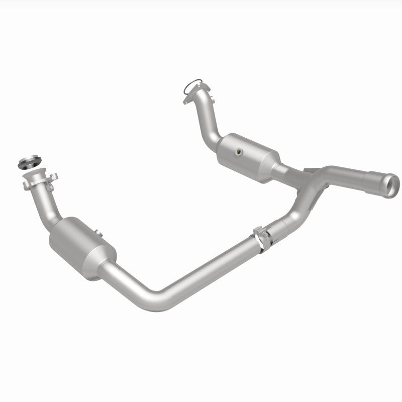 MagnaFlow OEM-Grade Direct-Fit Catalytic Converter - Chevrolet Silverado 1500 2019-2023 4.3L - Underbody, view 22