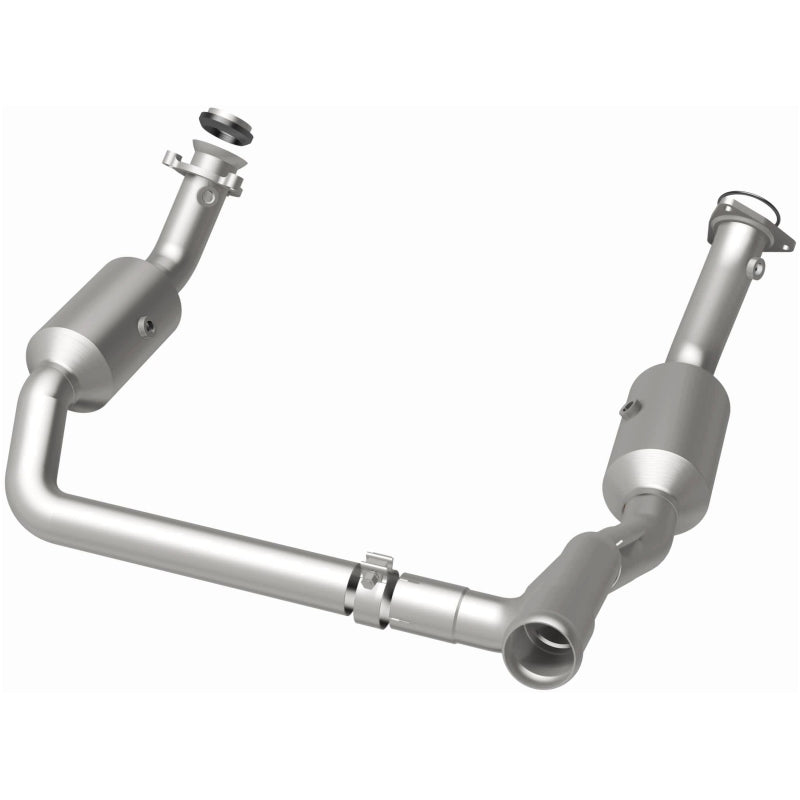 MagnaFlow OEM-Grade Direct-Fit Catalytic Converter - Chevrolet Silverado 1500 2019-2023 4.3L - Underbody, view 8