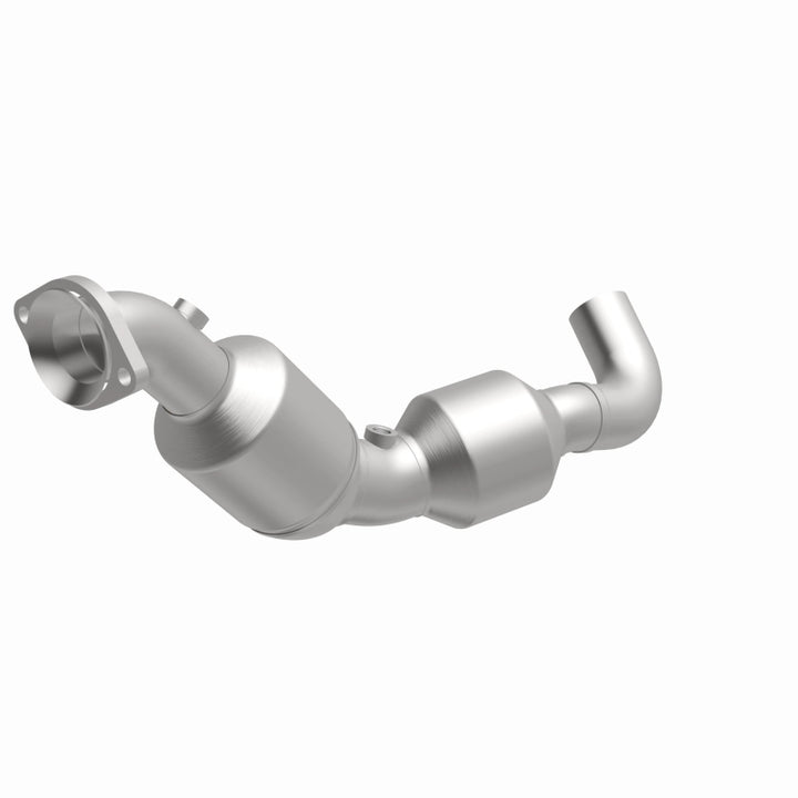 MagnaFlow OEM-Grade Direct-Fit Catalytic Converter - Ford F-150 2.7L (2021-2023) - Left, 360 degree view
