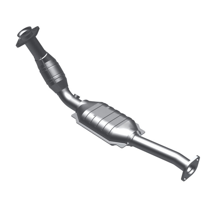 MagnaFlow OEM-Grade Direct-Fit Catalytic Converter - Ford Crown Victoria 2003-2011 4.6L - Driver Side, view 2