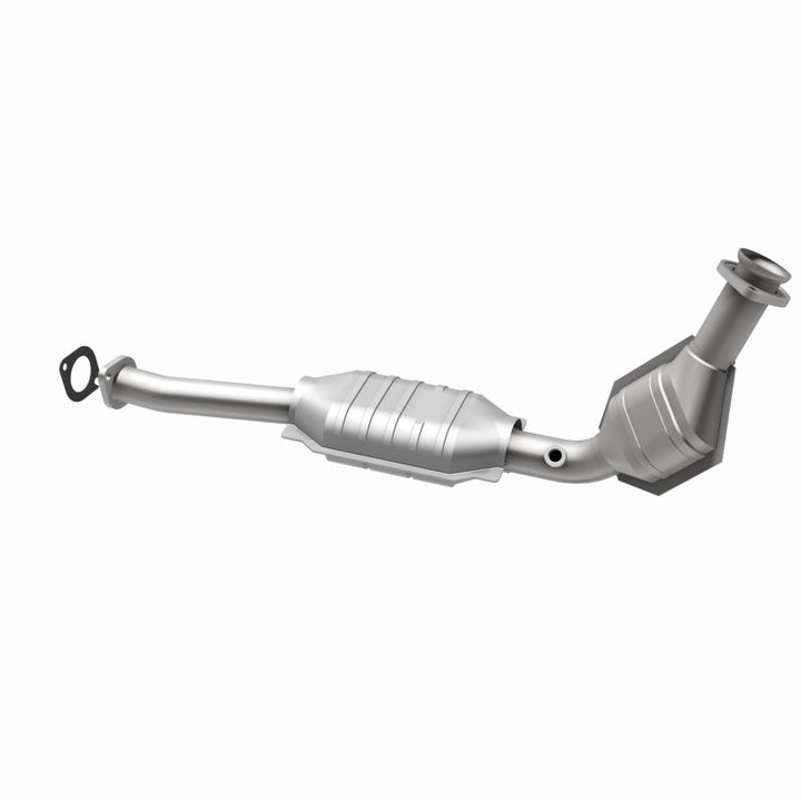 MagnaFlow OEM-Grade Direct-Fit Catalytic Converter - Ford Crown Victoria 2003-2011 4.6L - Driver Side, view 3