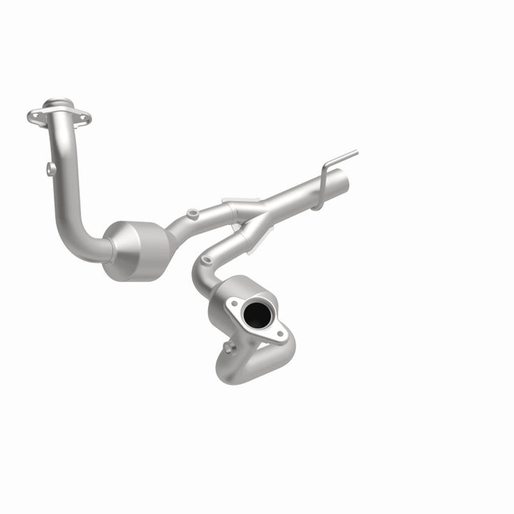 MagnaFlow OEM-Grade Direct-Fit Catalytic Converter - Jeep Grand Cherokee 2002-2004 4.7L, 360 degree view