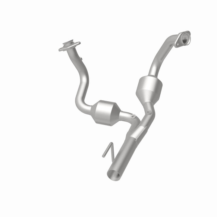 MagnaFlow OEM-Grade Direct-Fit Catalytic Converter - Jeep Grand Cherokee 2002-2004 4.7L, 360 degree view