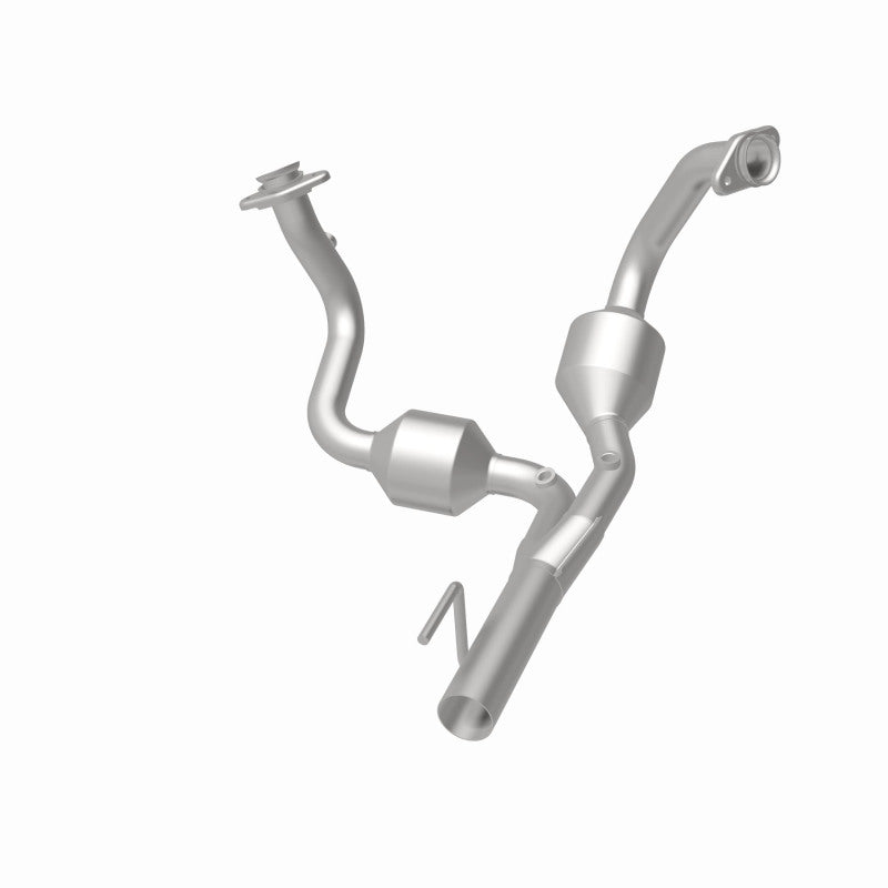 MagnaFlow OEM-Grade Direct-Fit Catalytic Converter - Jeep Grand Cherokee 2002-2004 4.7L, 360 degree view