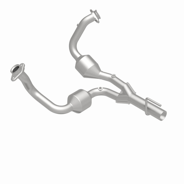 MagnaFlow OEM-Grade Direct-Fit Catalytic Converter - Jeep Grand Cherokee 2002-2004 4.7L, 360 degree view