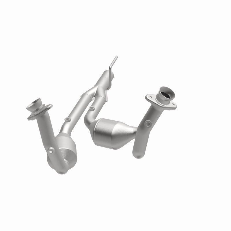 MagnaFlow OEM-Grade Direct-Fit Catalytic Converter - Jeep Grand Cherokee 2004 4.7L, view 6