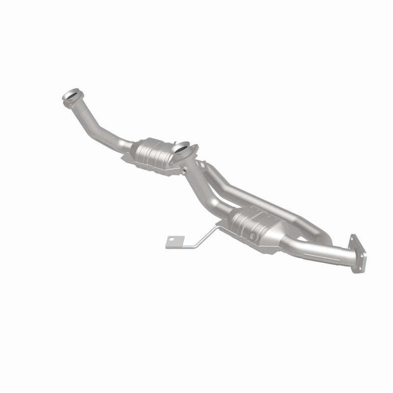 MagnaFlow OEM-Grade Direct-Fit Catalytic Converter - Ford Freestar 2004-2007 3.9L, view 10