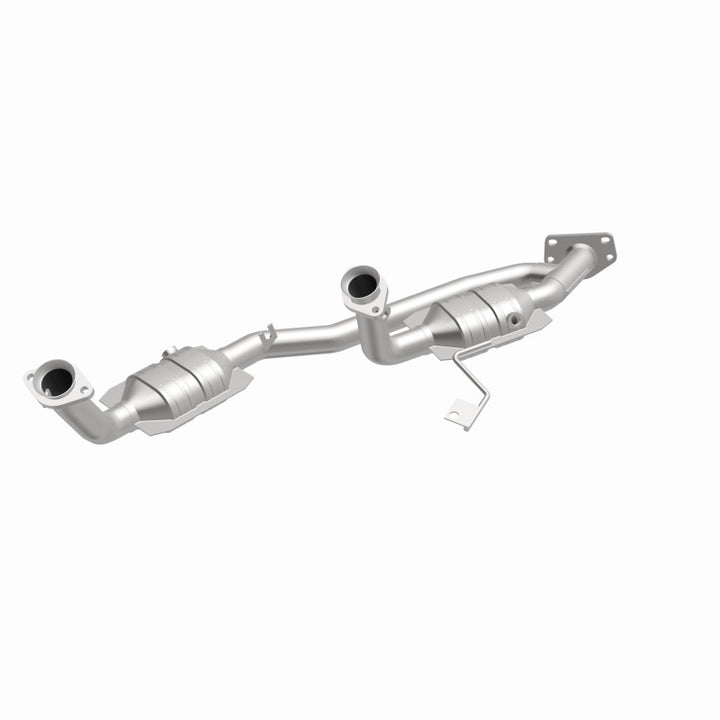 MagnaFlow OEM-Grade Direct-Fit Catalytic Converter - Ford Freestar 2004-2007 3.9L, view 11