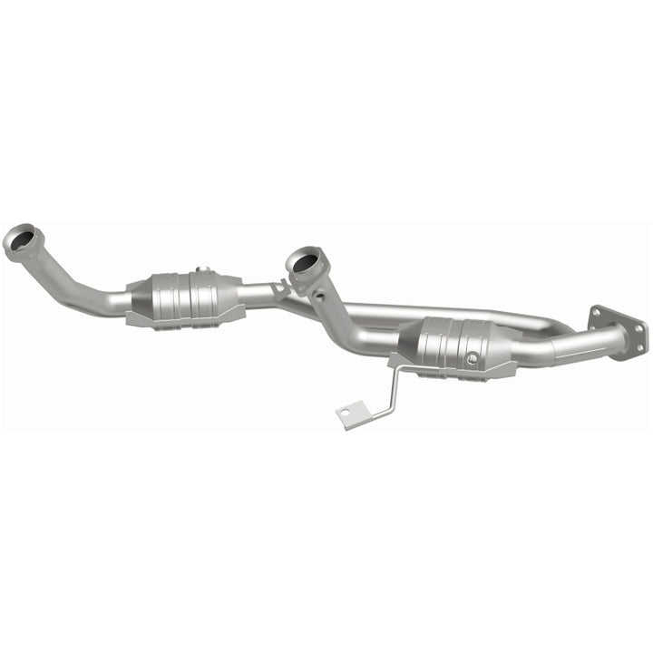 MagnaFlow OEM-Grade Direct-Fit Catalytic Converter - Ford Freestar 2004-2007 3.9L, view 31