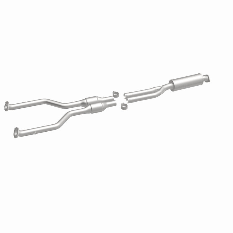 MagnaFlow OEM-Grade Direct-Fit Catalytic Converter - Lexus IS250 2006-2013 2.5L - Rear Driver Side, view 24