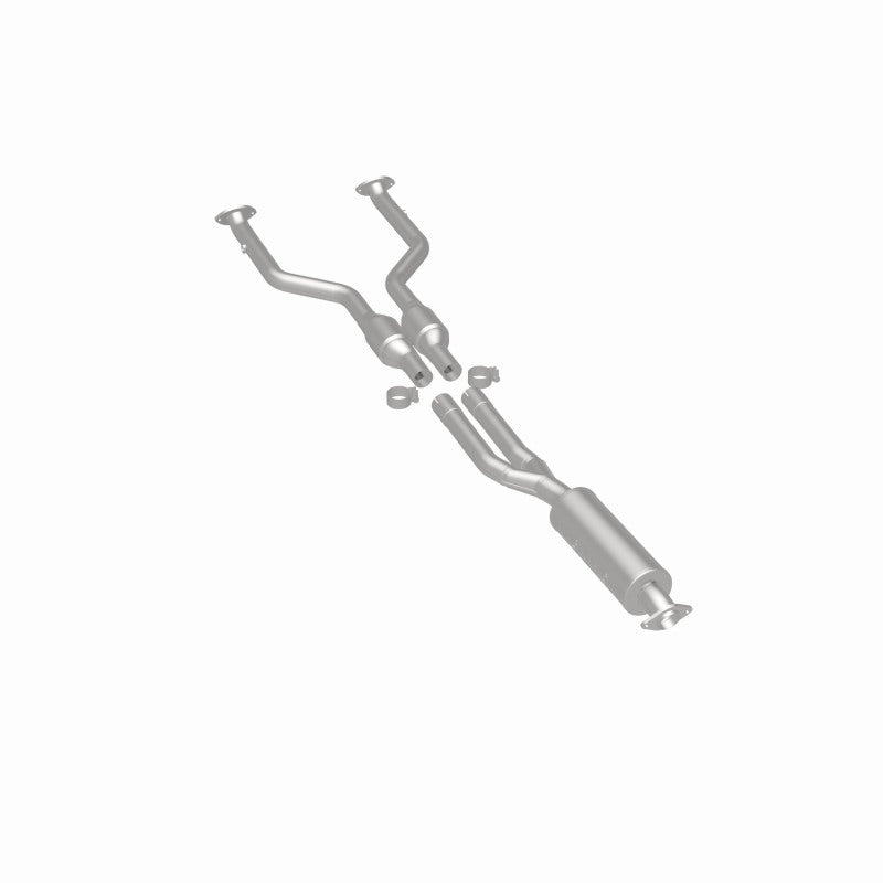 MagnaFlow OEM-Grade Direct-Fit Catalytic Converter - Lexus IS250 2006-2013 2.5L - Rear Driver Side, view 4