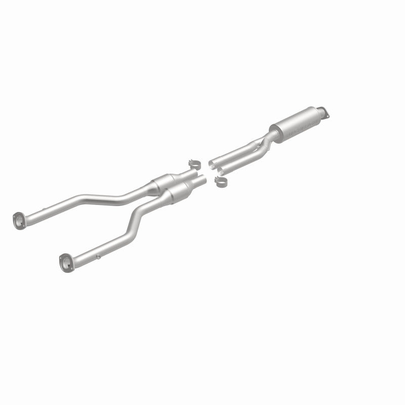 MagnaFlow OEM-Grade Direct-Fit Catalytic Converter - Lexus IS250 2006-2013 2.5L - Rear Driver Side, view 9