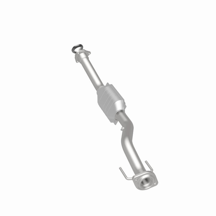 MagnaFlow OEM-Grade Direct-Fit Catalytic Converter - Chevrolet Trailblazer 2002-2005 4.2L, view 3