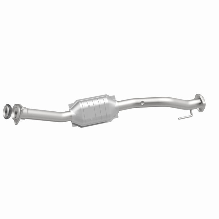 MagnaFlow OEM-Grade Direct-Fit Catalytic Converter - Chevrolet Trailblazer 2002-2005 4.2L, view 4