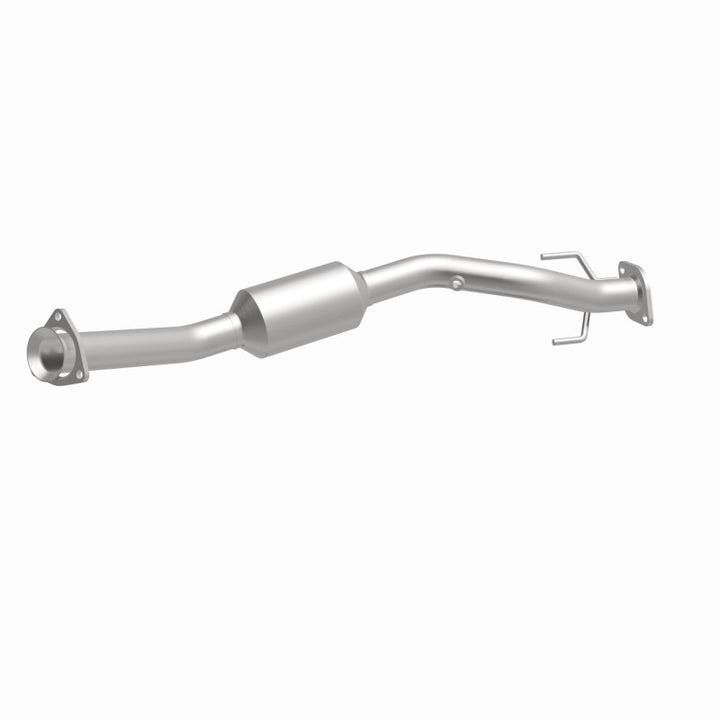 MagnaFlow OEM-Grade Direct-Fit Catalytic Converter - Chevrolet Trailblazer 2006-2007 4.2L - Underbody, view 4