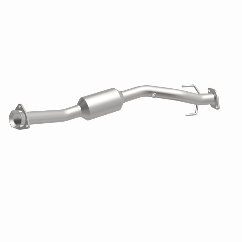 MagnaFlow OEM-Grade Direct-Fit Catalytic Converter - Chevrolet Trailblazer 2006-2007 4.2L - Underbody, view 4