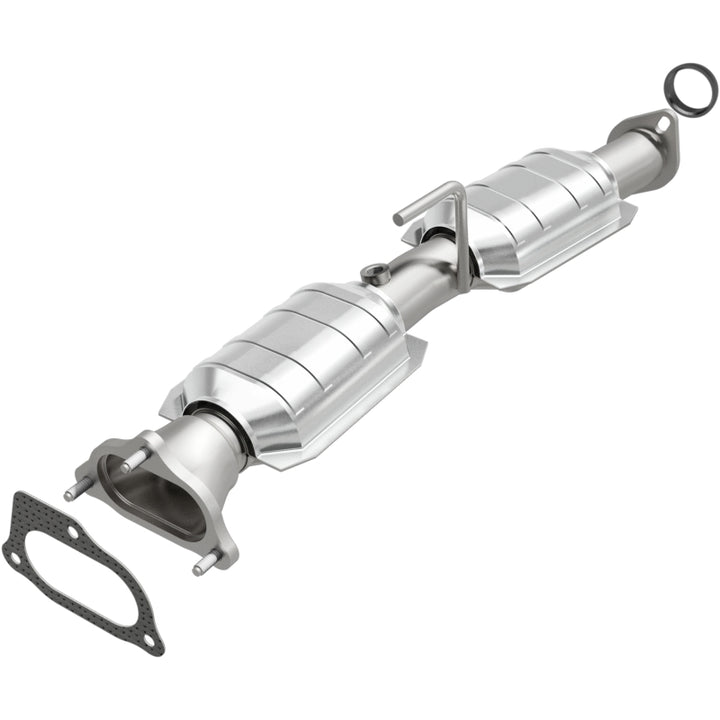MagnaFlow OEM-Grade Direct-Fit Catalytic Converter - Ford Explorer / Mercury Mountaineer 4.0L V6 2000-2005, view 2