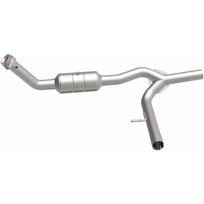 MagnaFlow OEM-Grade Direct-Fit Catalytic Converter - Ford F-150 2004-2008 4.6L V8, view 42