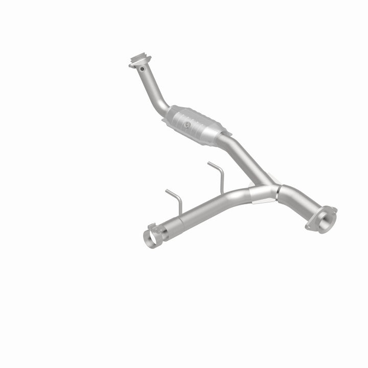 MagnaFlow OEM-Grade Direct-Fit Catalytic Converter - Ford Expedition / Lincoln Navigator 5.4L 2003-2006 - Passenger Side, view 37
