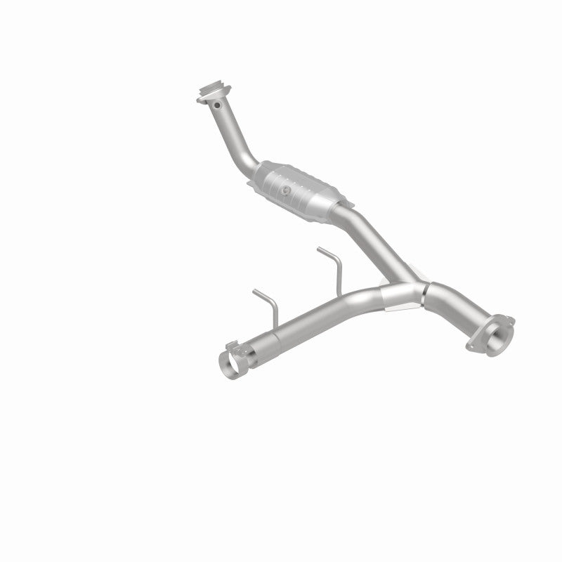 MagnaFlow OEM-Grade Direct-Fit Catalytic Converter - Ford Expedition / Lincoln Navigator 5.4L 2003-2006 - Passenger Side, view 37