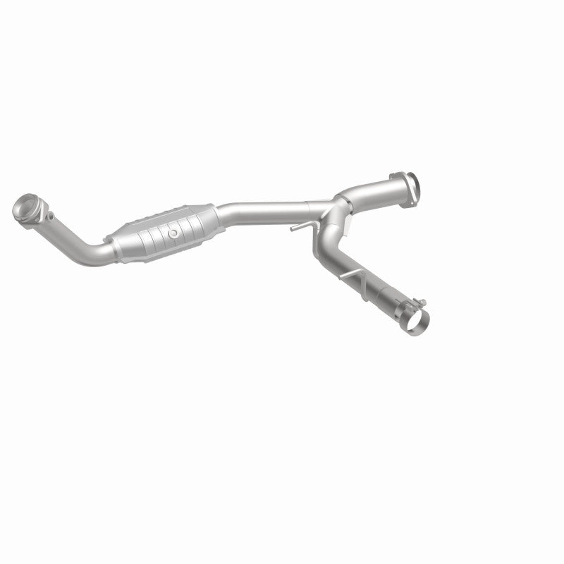 MagnaFlow OEM-Grade Direct-Fit Catalytic Converter - Ford Expedition / Lincoln Navigator 5.4L 2003-2006 - Passenger Side, view 38