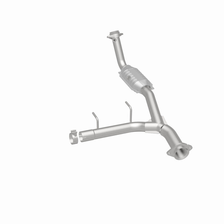 MagnaFlow OEM-Grade Direct-Fit Catalytic Converter - Ford Expedition / Lincoln Navigator 5.4L 2003-2006 - Passenger Side, view 5
