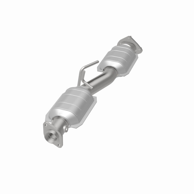 MagnaFlow OEM-Grade Direct-Fit Catalytic Converter - Ford Explorer 4.0L 1999-2000, view 4