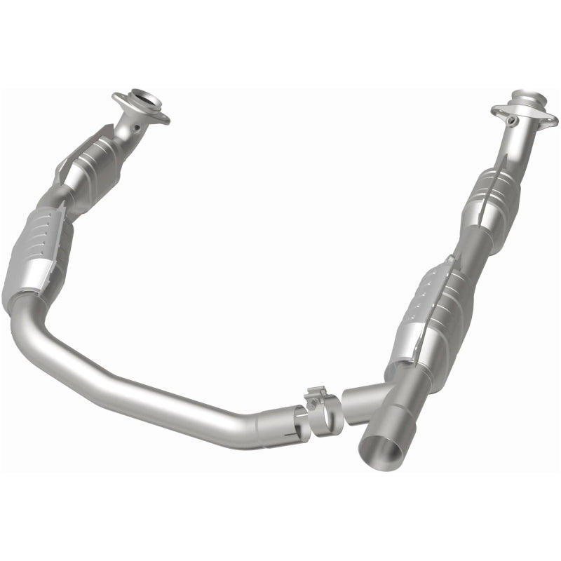 MagnaFlow OEM-Grade Direct-Fit Catalytic Converter - Ford E-150 / E-250 / E-350 Super Duty 5.4L 2004-2008, view 6