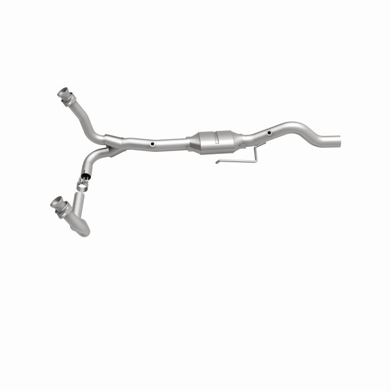 MagnaFlow OEM-Grade Direct-Fit Catalytic Converter - Dodge Durango 2000-2003 4.7L 4WD, view 3