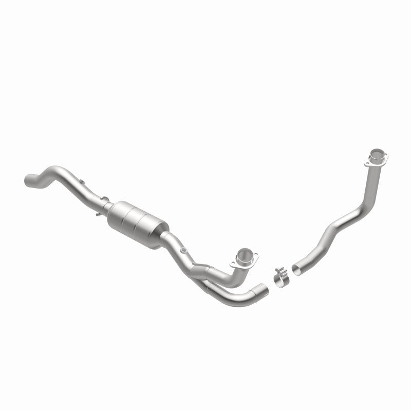 MagnaFlow OEM-Grade Direct-Fit Catalytic Converter - Dodge Durango 2000-2003 5.9L 4WD, 360 degree view
