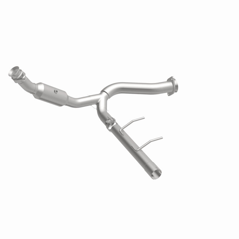 MagnaFlow OEM-Grade Direct-Fit Catalytic Converter - Ford Expedition 2007-2009 - Passenger Side, view 12