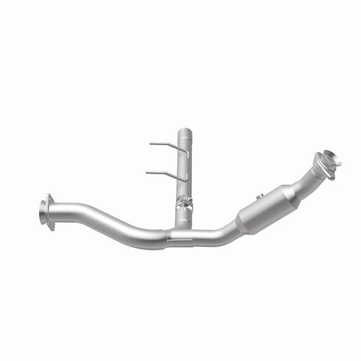 MagnaFlow OEM-Grade Direct-Fit Catalytic Converter - Ford Expedition 2007-2009 - Passenger Side, view 20