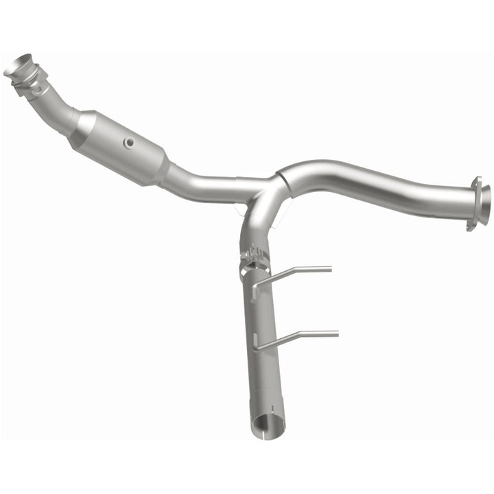 MagnaFlow OEM-Grade Direct-Fit Catalytic Converter - Ford Expedition 2007-2009 - Passenger Side, view 3