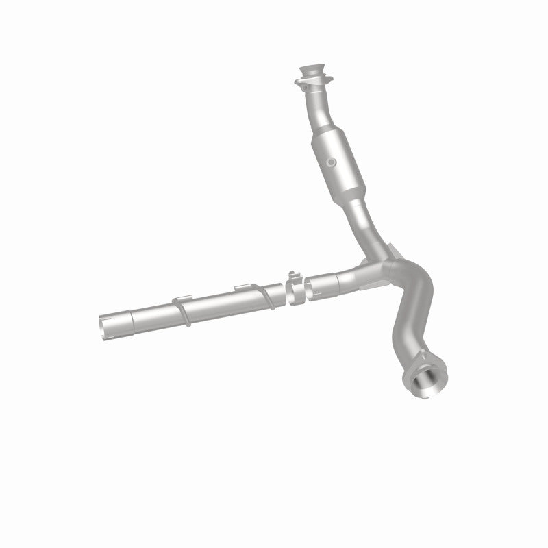 MagnaFlow OEM-Grade Direct-Fit Catalytic Converter - Ford Expedition 2007-2009 - Passenger Side, view 39