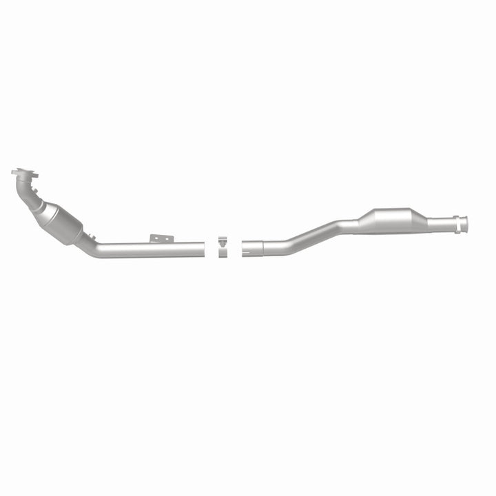 MagnaFlow OEM-Grade Direct-Fit Catalytic Converter - Mercedes-Benz S500 CL500 2000-2006 - Left, 360 degree view
