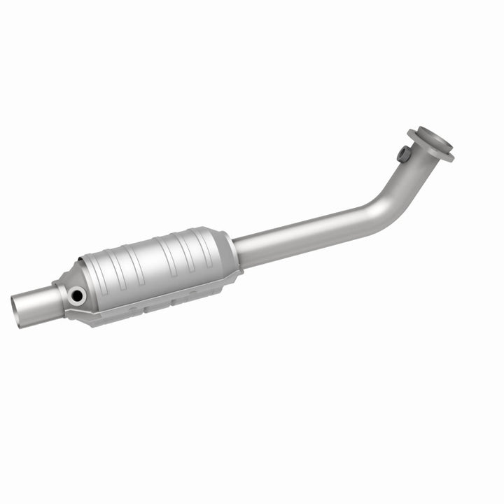 MagnaFlow OEM-Grade Direct-Fit Catalytic Converter - BMW X5 2000-2003 4.4L - Passenger Side, view 32